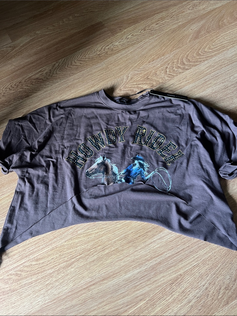 Fashion Nova Brown 'Howdy Rider' Graphic Crop Tee